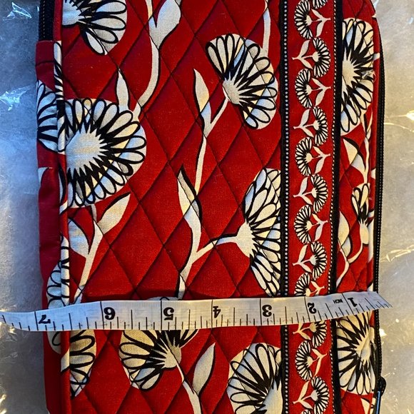 Red/white Vera Bradley Bag - Picture 6 of 7